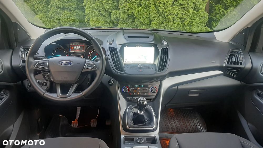 Ford Kuga 2.0 TDCi 4x2 Titanium - 19