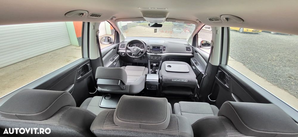 Volkswagen Sharan - 30