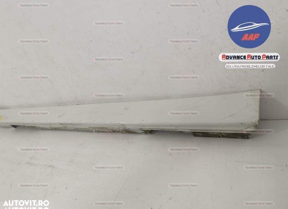 Prag stanga original in stare buna BMW  Seria 5  F07/F10/F11 [2009 - 2 - 3