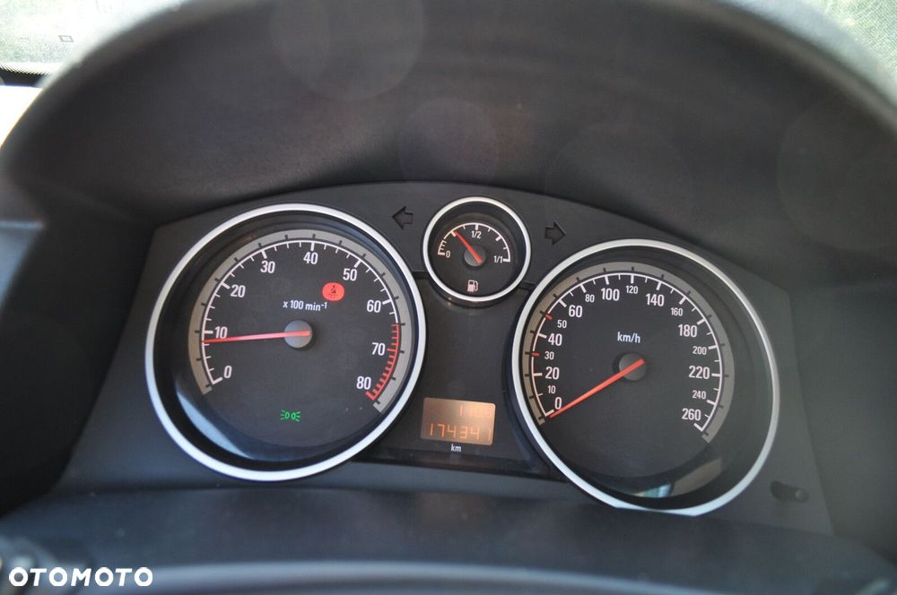 Opel Astra - 9