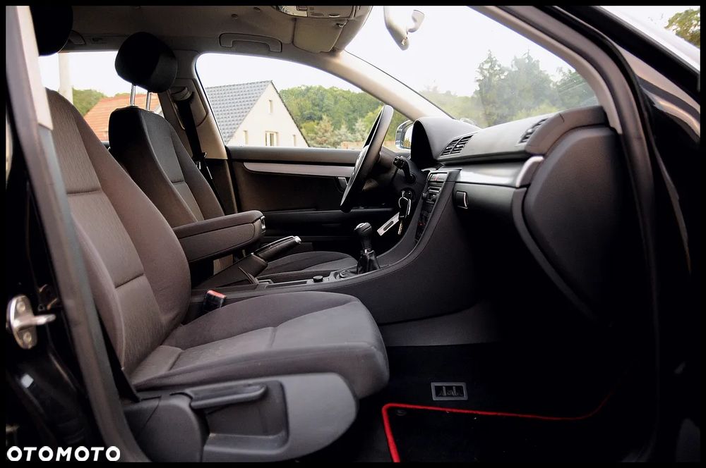 Audi A4 Avant - 29