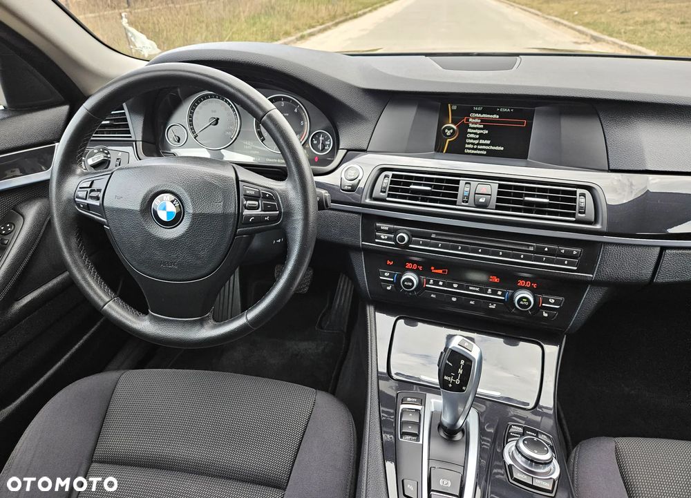 BMW Seria 5 520d - 14