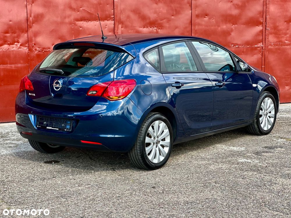 Opel Astra 1.6 Active - 28