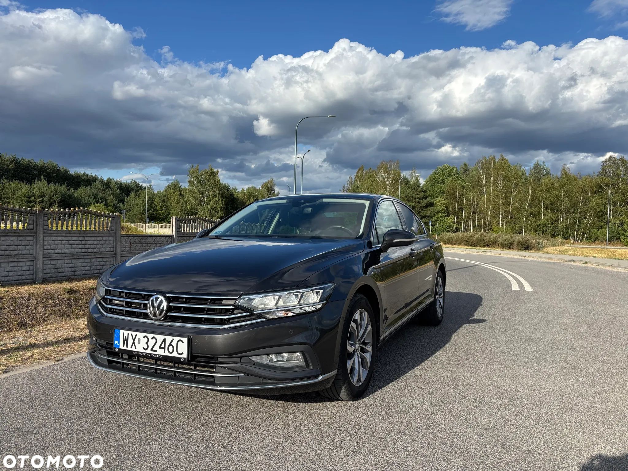 Volkswagen Passat 2.0 TSI Elegance DSG - 1