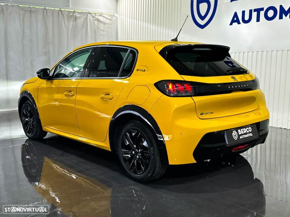 Peugeot e-208 50 kWh SE Style - 7
