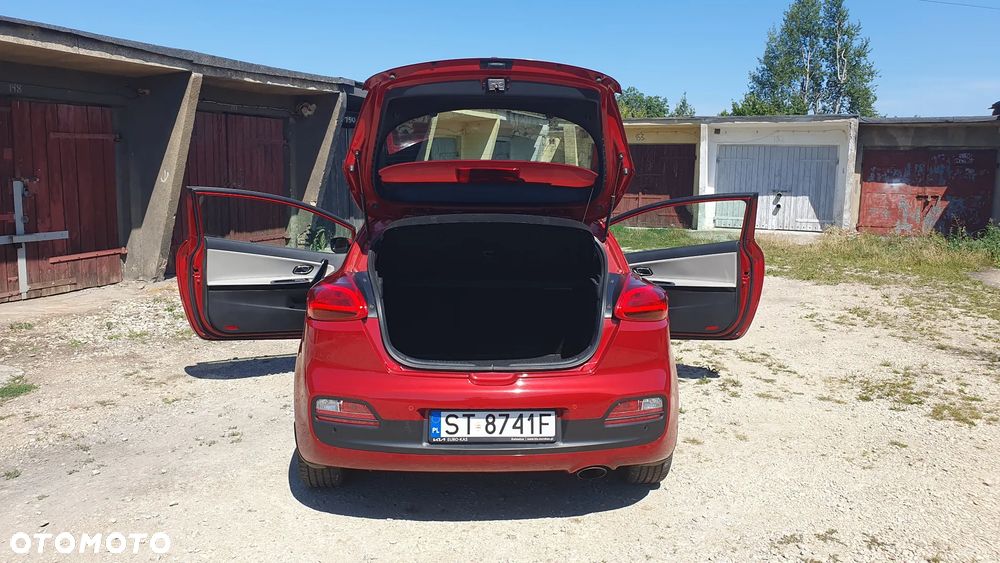 Kia ProCeed 1.6 GDI L - 15