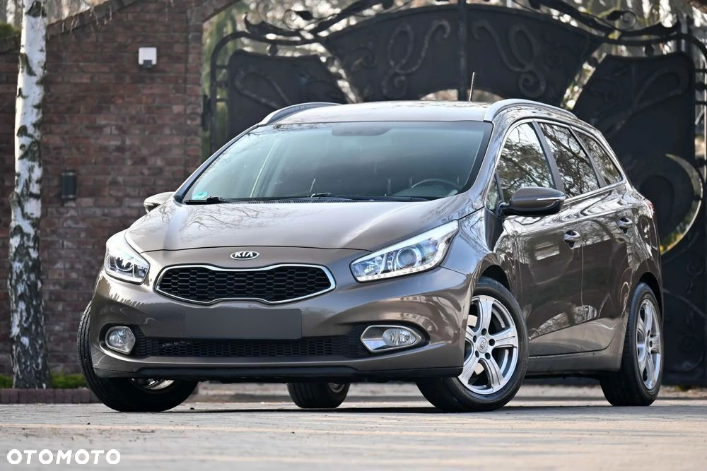 Kia Ceed - 5