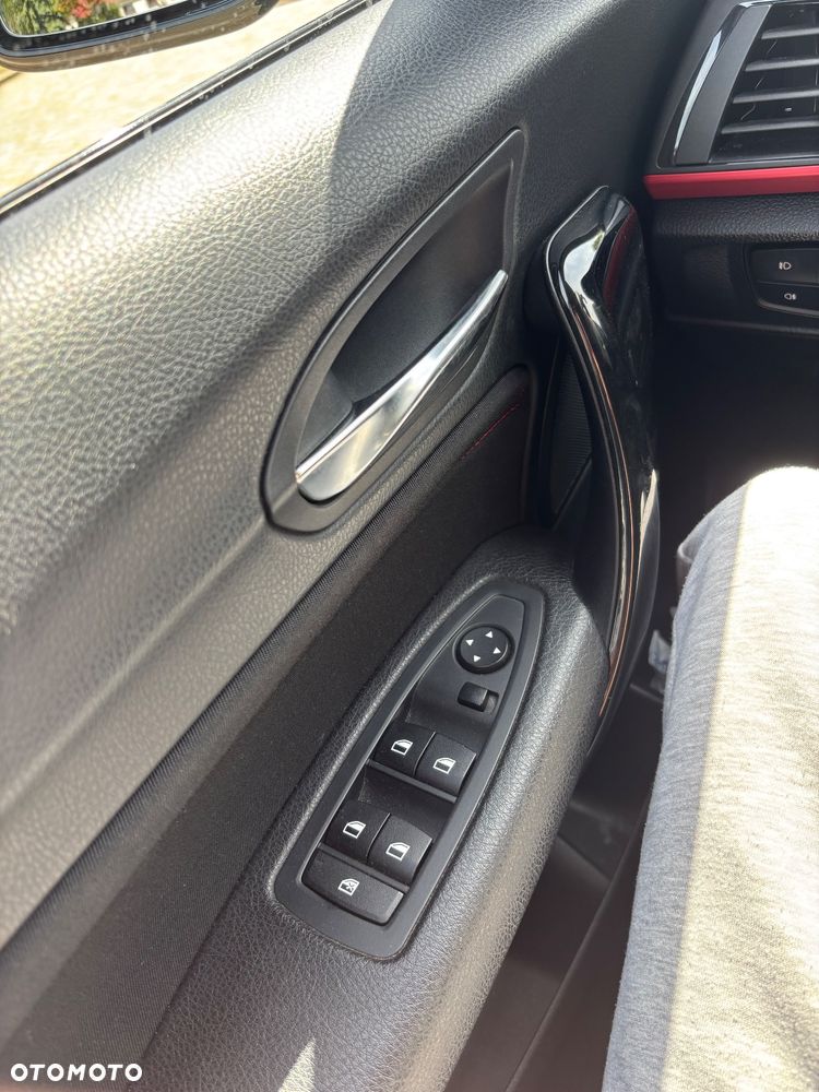 BMW Seria 1 118d Sport Line - 20