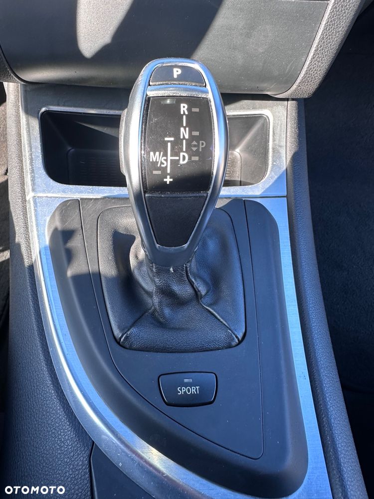 BMW Seria 1 135i - 19