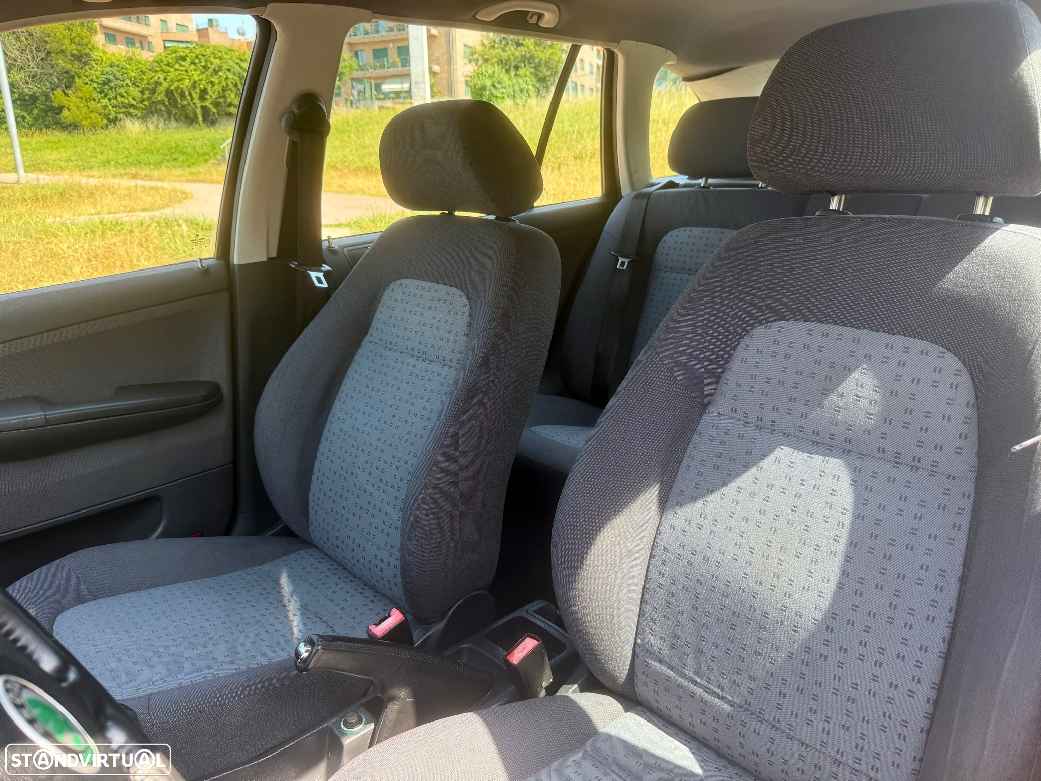 Skoda Fabia Break 1.4 Attractive AC - 15