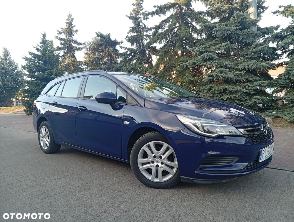 Opel Astra 1.6 D (CDTI) Edition - 1