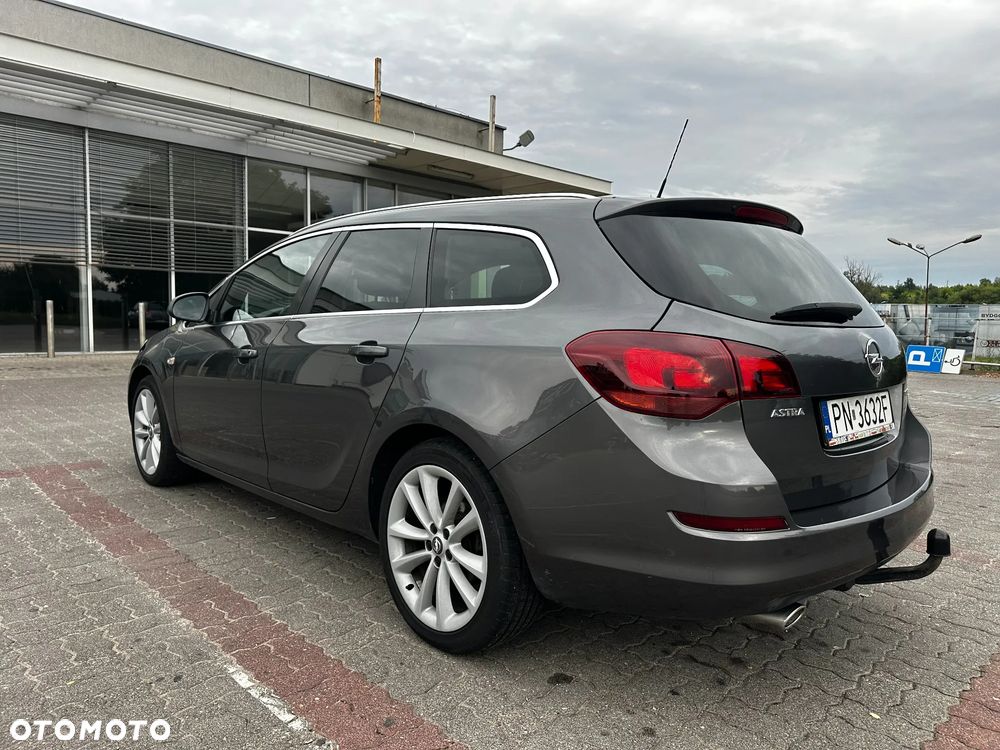 Opel Astra 1.4 Turbo - 10
