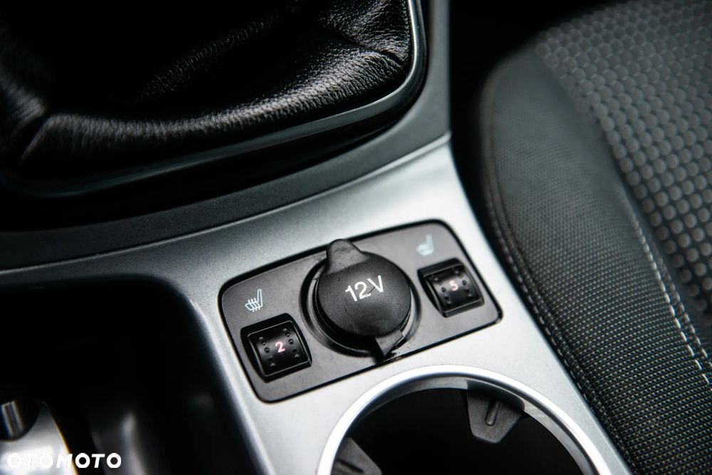 Ford C-MAX 1.6 TDCi Start-Stop-System Champions Edition - 38