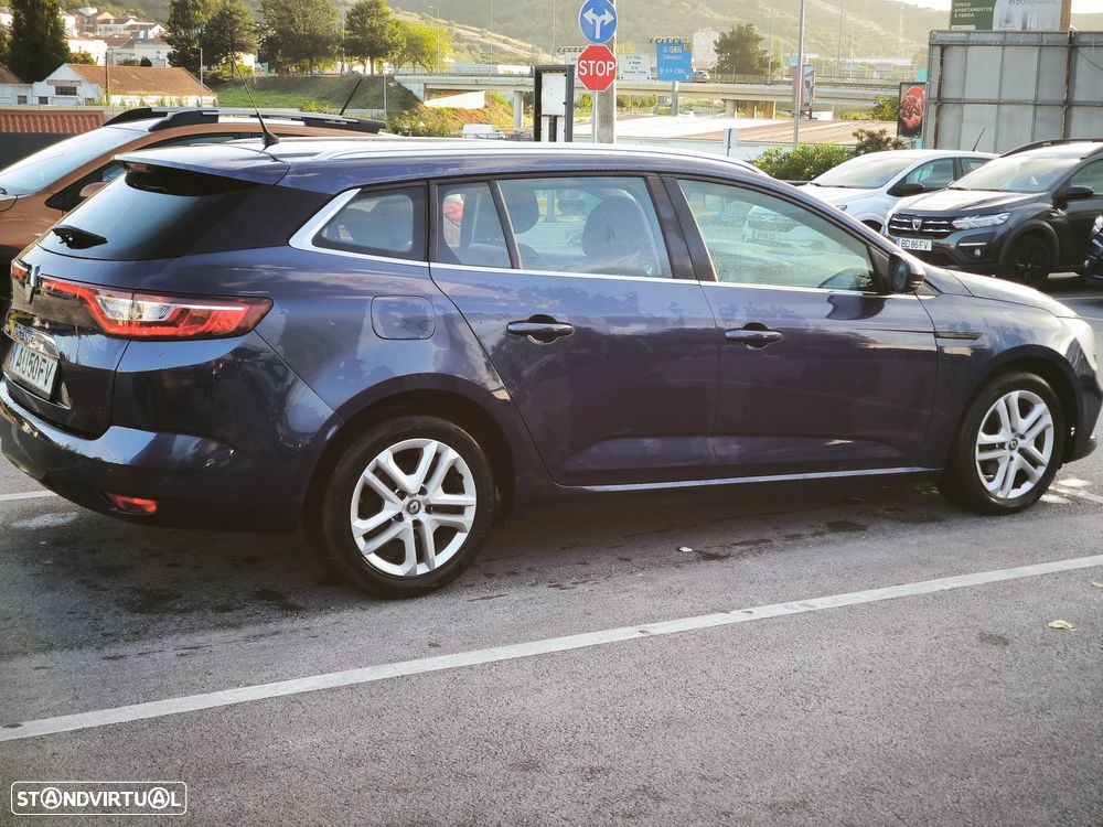 Renault Mégane Sport Tourer ENERGY TCe 130 INTENS - 4