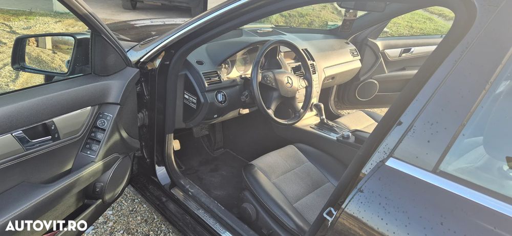 Mercedes-Benz C 200 CDI DPF Automatik BlueEFFICIENCY - 20