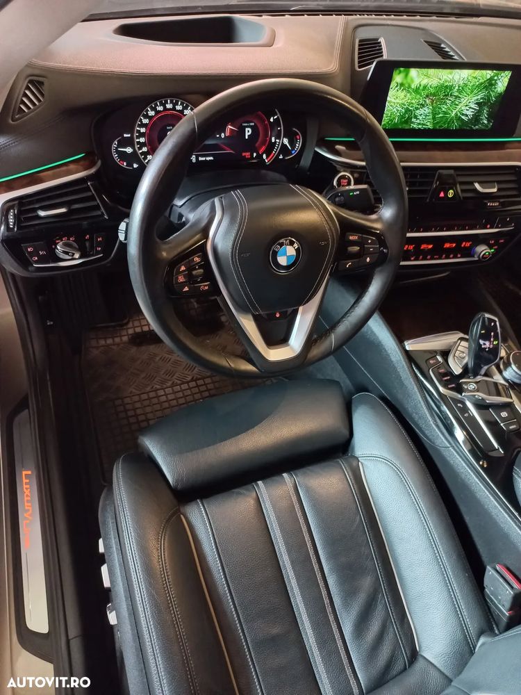 BMW Seria 5 520d xDrive Aut. Luxury Line - 8