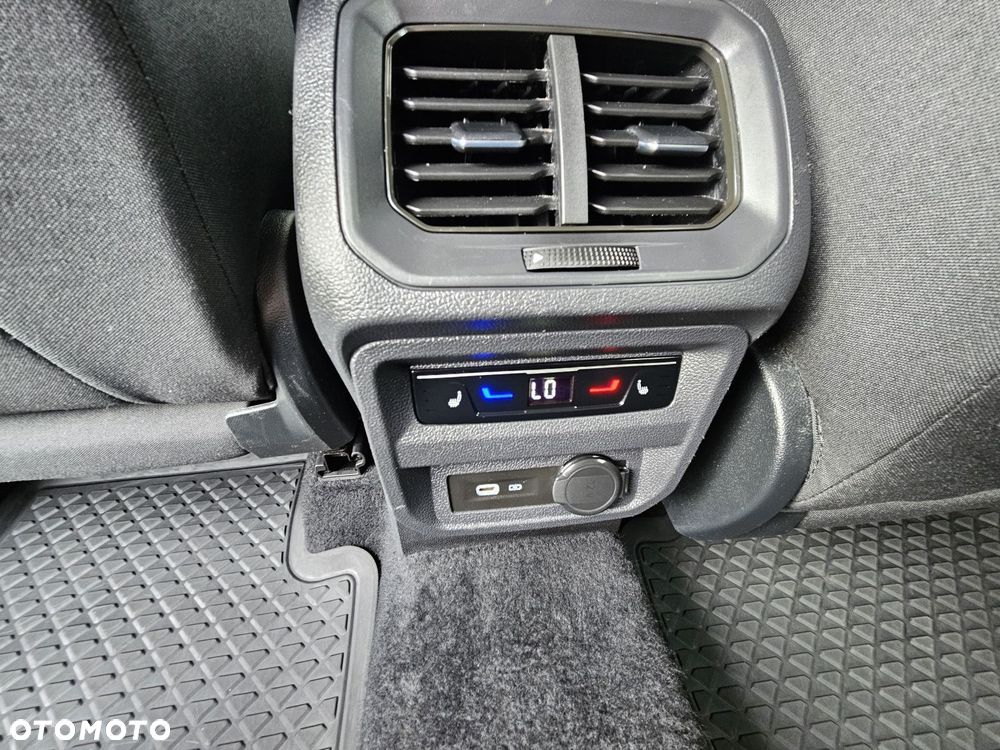 Volkswagen Tiguan Allspace - 31