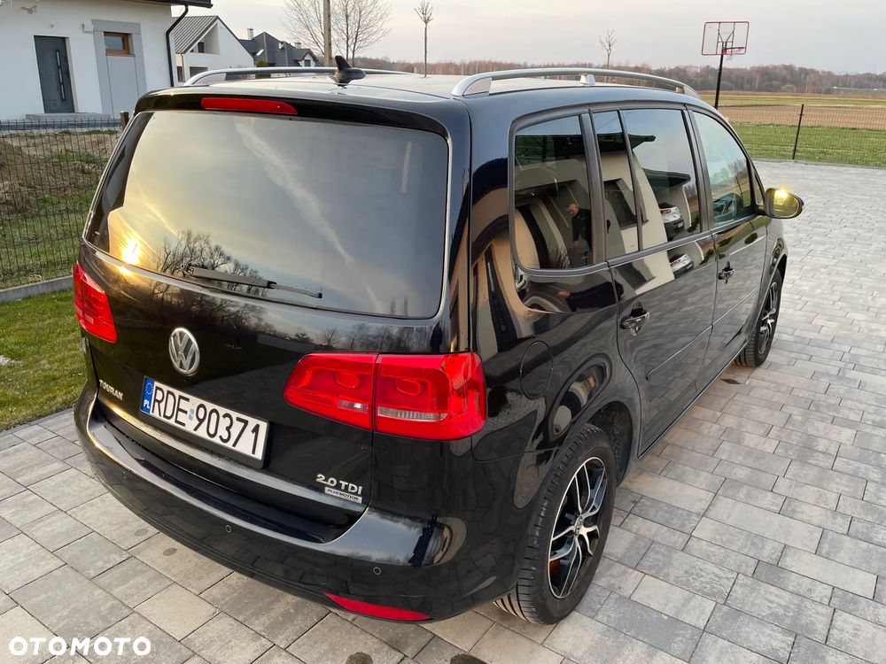 Volkswagen Touran 2.0 TDI DPF DSG MATCH - 19