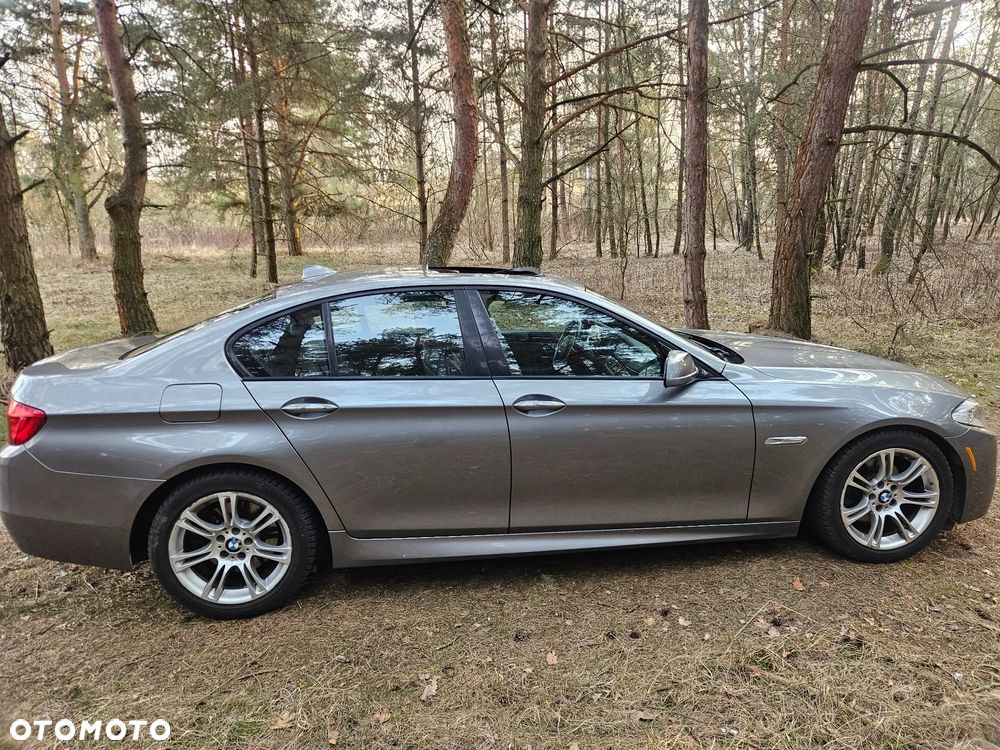 BMW Seria 5 528i xDrive - 9