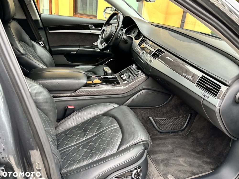 Audi S8 Standard - 10