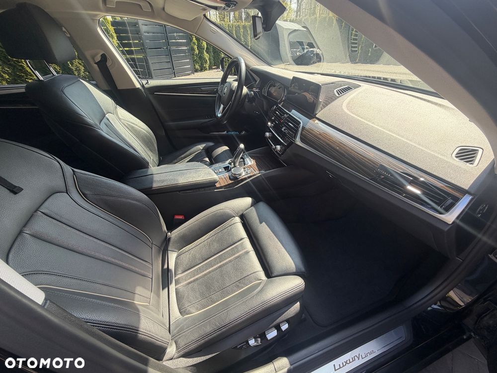 BMW Seria 5 520d Luxury Line sport - 7