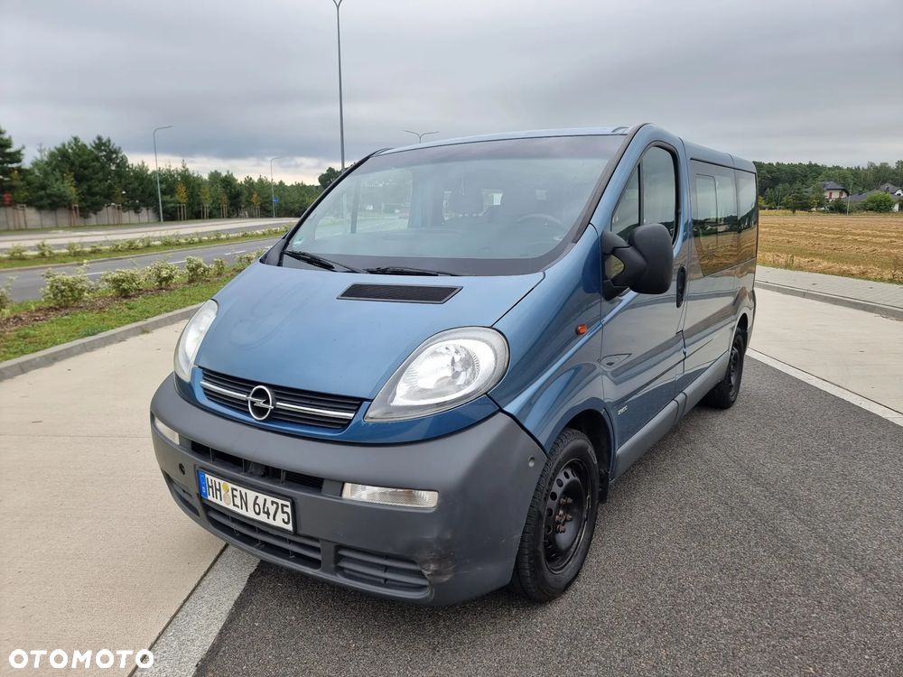 Opel Vivaro - 2