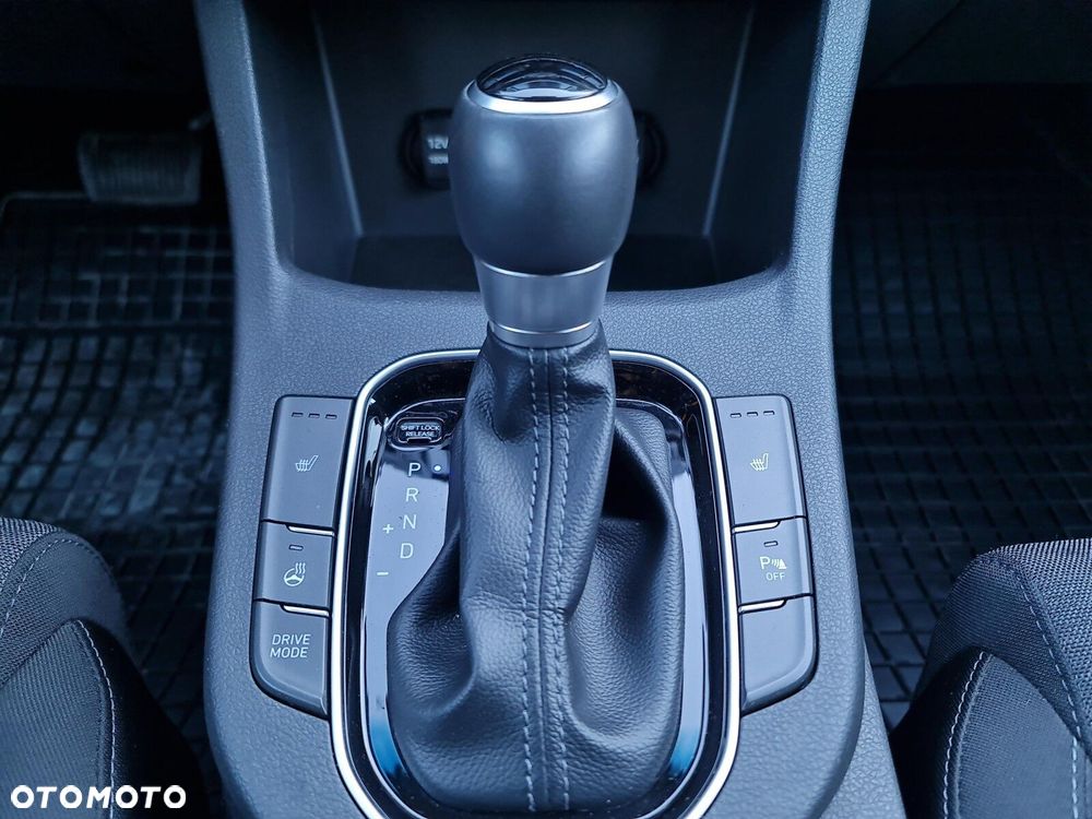 Hyundai i30 1.0 T-GDI Smart DCT - 25