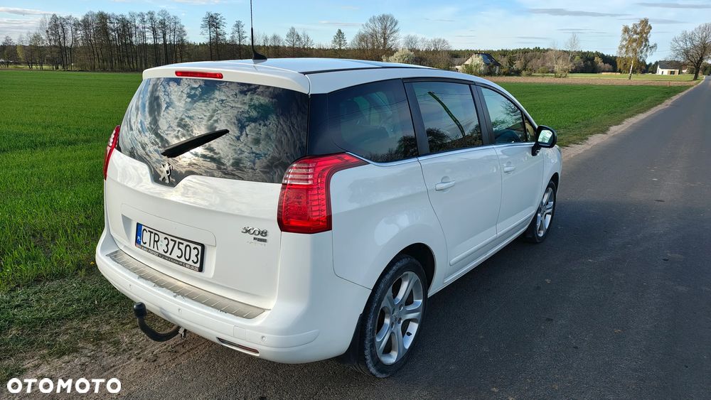 Peugeot 5008 - 4