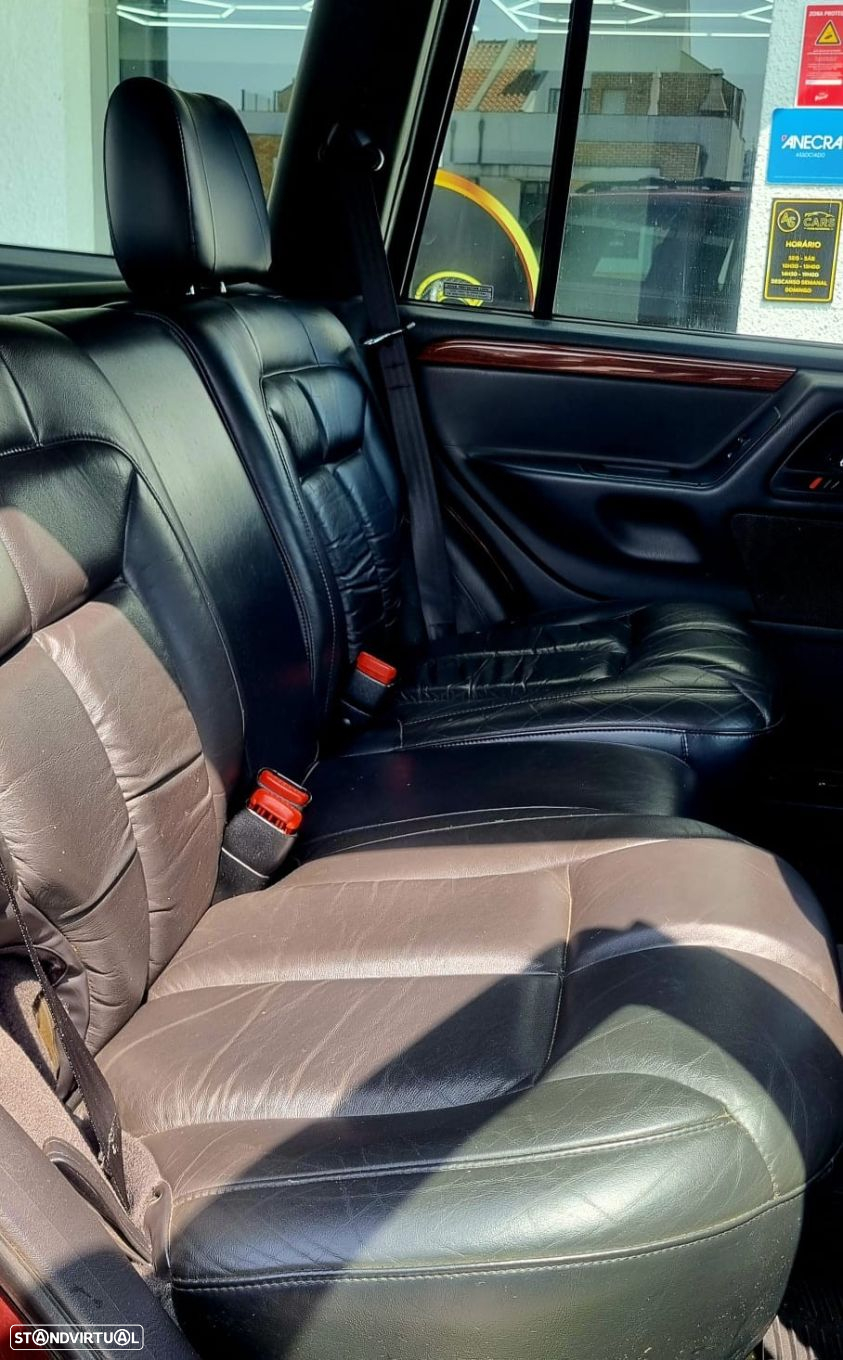 Jeep Grand Cherokee 4.7 V8 Limited - 9