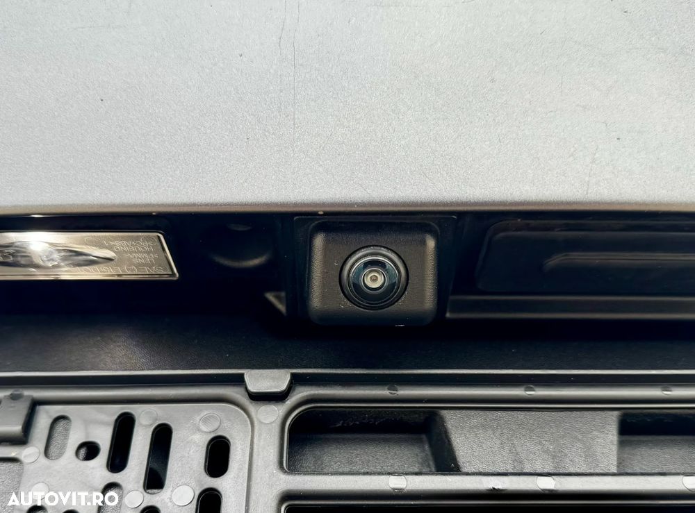 Renault Arkana E-TECH Hybrid RS Line - 34