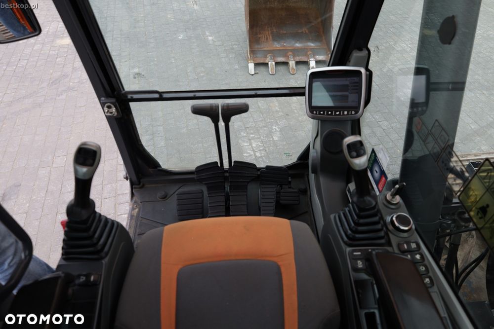 Doosan DX235LCR - 21