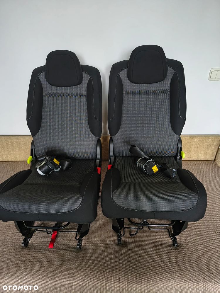 Nowe fotele III rzędu Toyota ProAce City Verso - 1