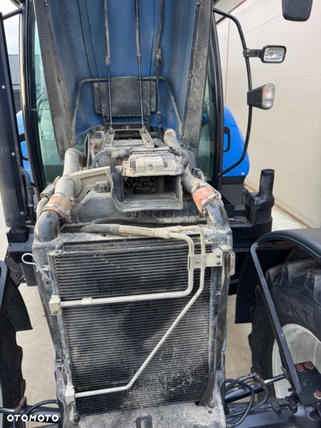 New Holland NEW HOLLAND T6050 - 22