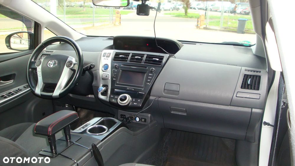 Toyota Prius+ 1.8 HSD Active - 14