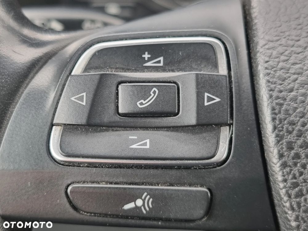 Volkswagen Caravelle L2 Trendline 4Motion - 25