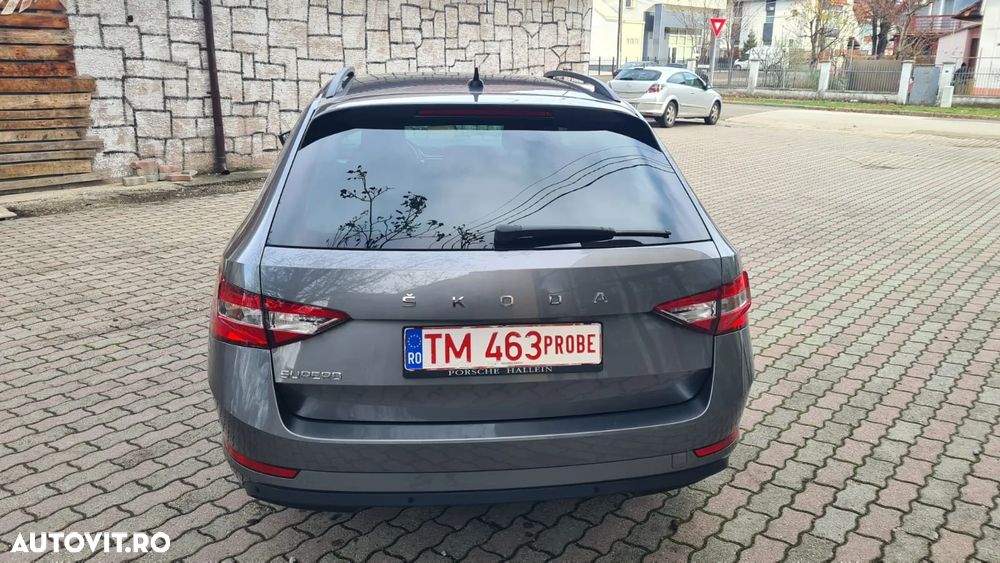 Skoda Superb Combi 2.0 TDI DSG Selection - 26