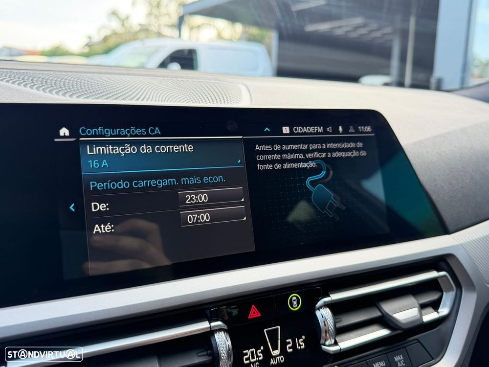 BMW 320 e Corporate Edition Auto - 45