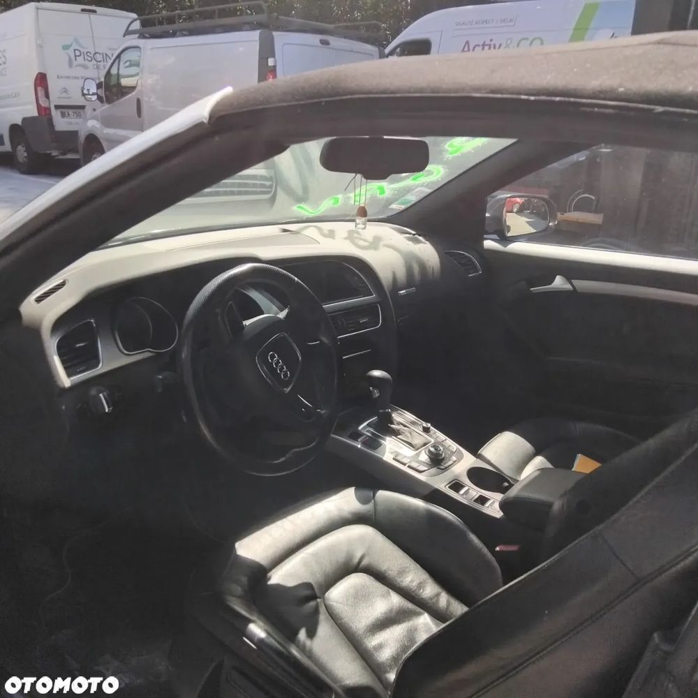 Audi A5 Cabrio - 37