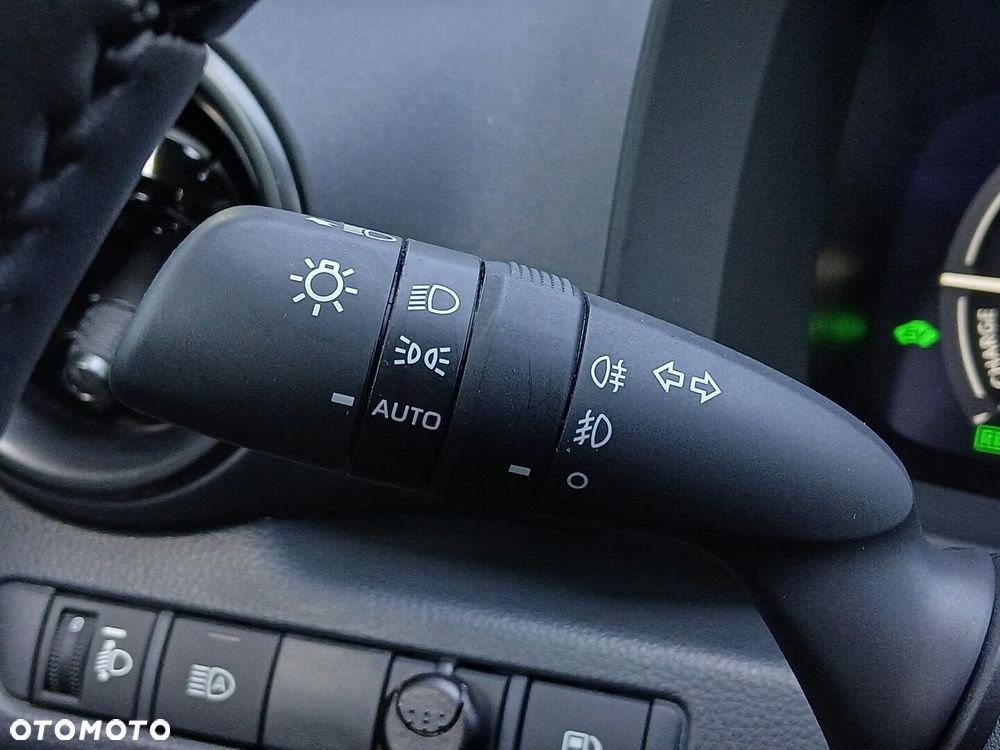 Toyota C-HR 1.8 Hybrid Style - 23
