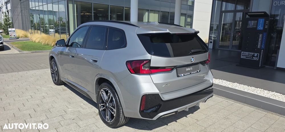 BMW X1 xDrive23i AT MHEV - 3