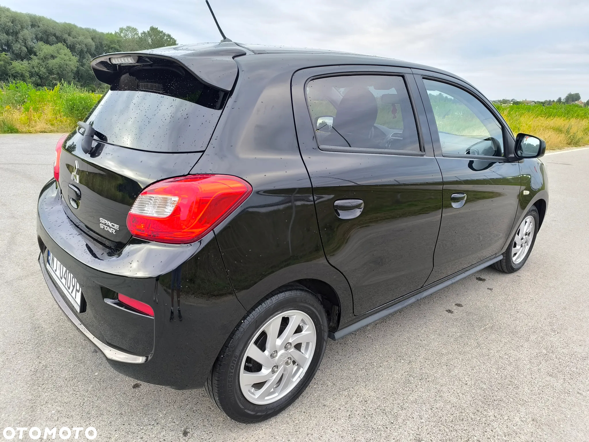 Mitsubishi Space Star 1.2 AS&G Invite - 4