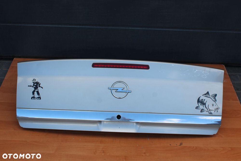 KLAPA BAGAŻNIKA OPEL VECTRA C SEDAN Z158