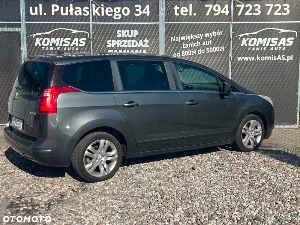 Peugeot 5008 - 2