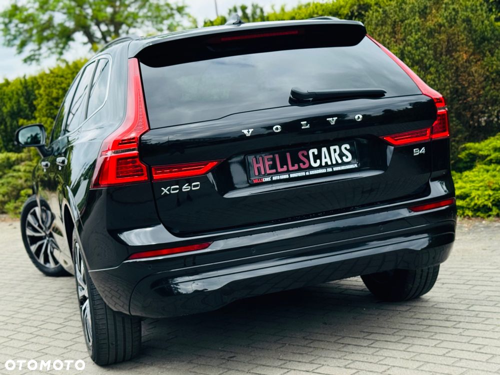 Volvo XC 60 B4 D Geartronic Momentum Pro - 17