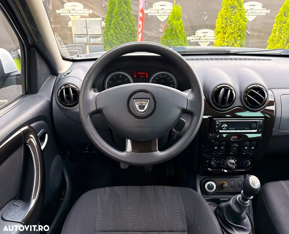 Dacia Duster 1.6 16V 4x4 Ambiance - 7