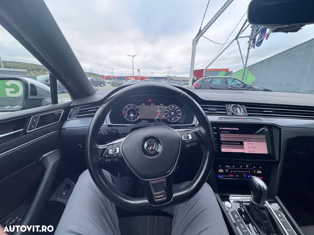 Volkswagen Passat Alltrack 2.0 TDI DSG 4Motion - 33