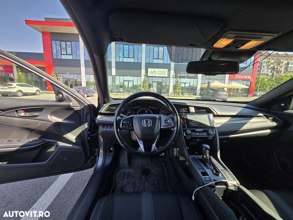 Honda Civic 1.5 VTEC Turbo CVT Sport Plus - 16