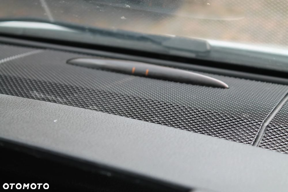 Mercedes-Benz VITO - 15