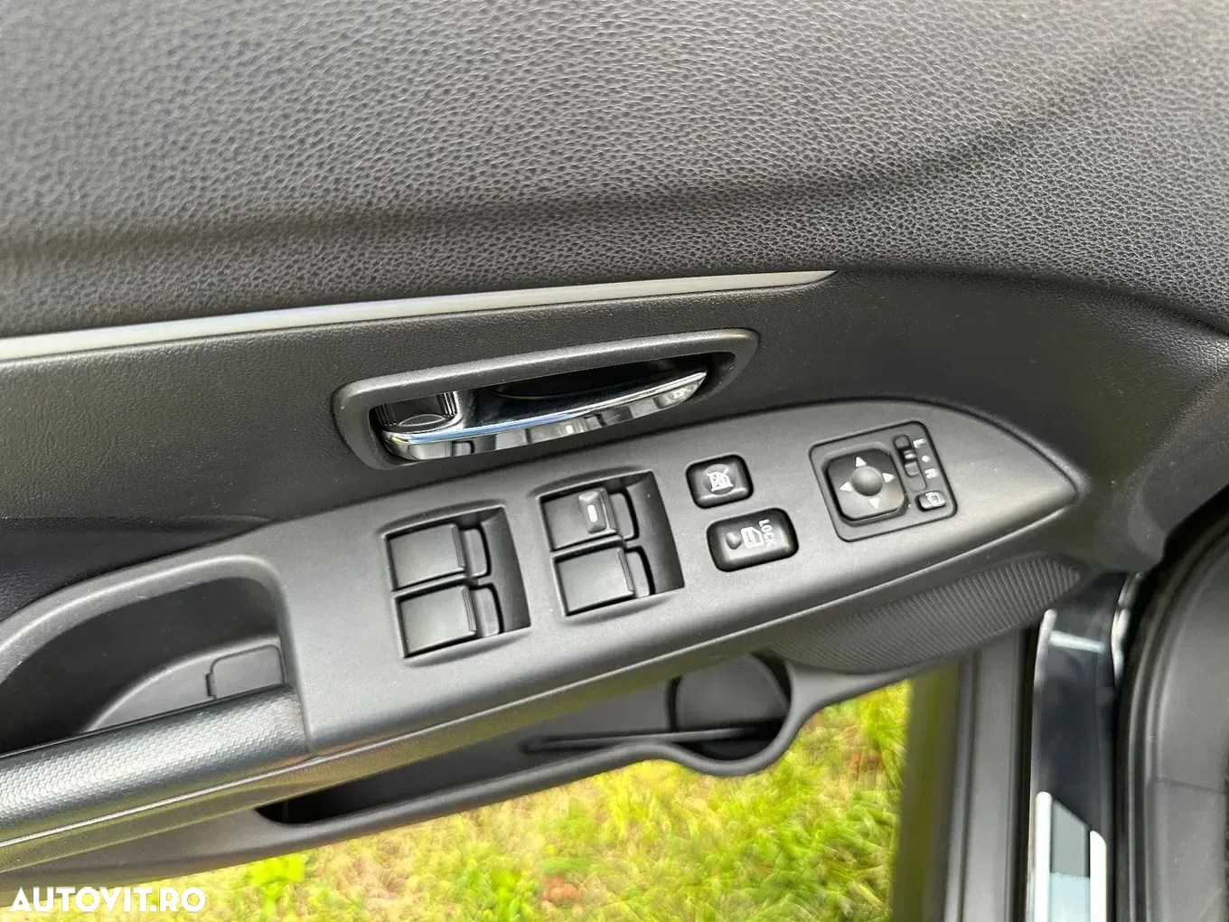 Mitsubishi ASX 1.8 DI-D 2WD Instyle - 9
