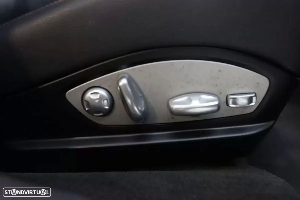 Porsche Panamera S E-Hybrid - 35
